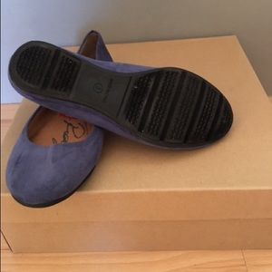 American Rag blue suede flats